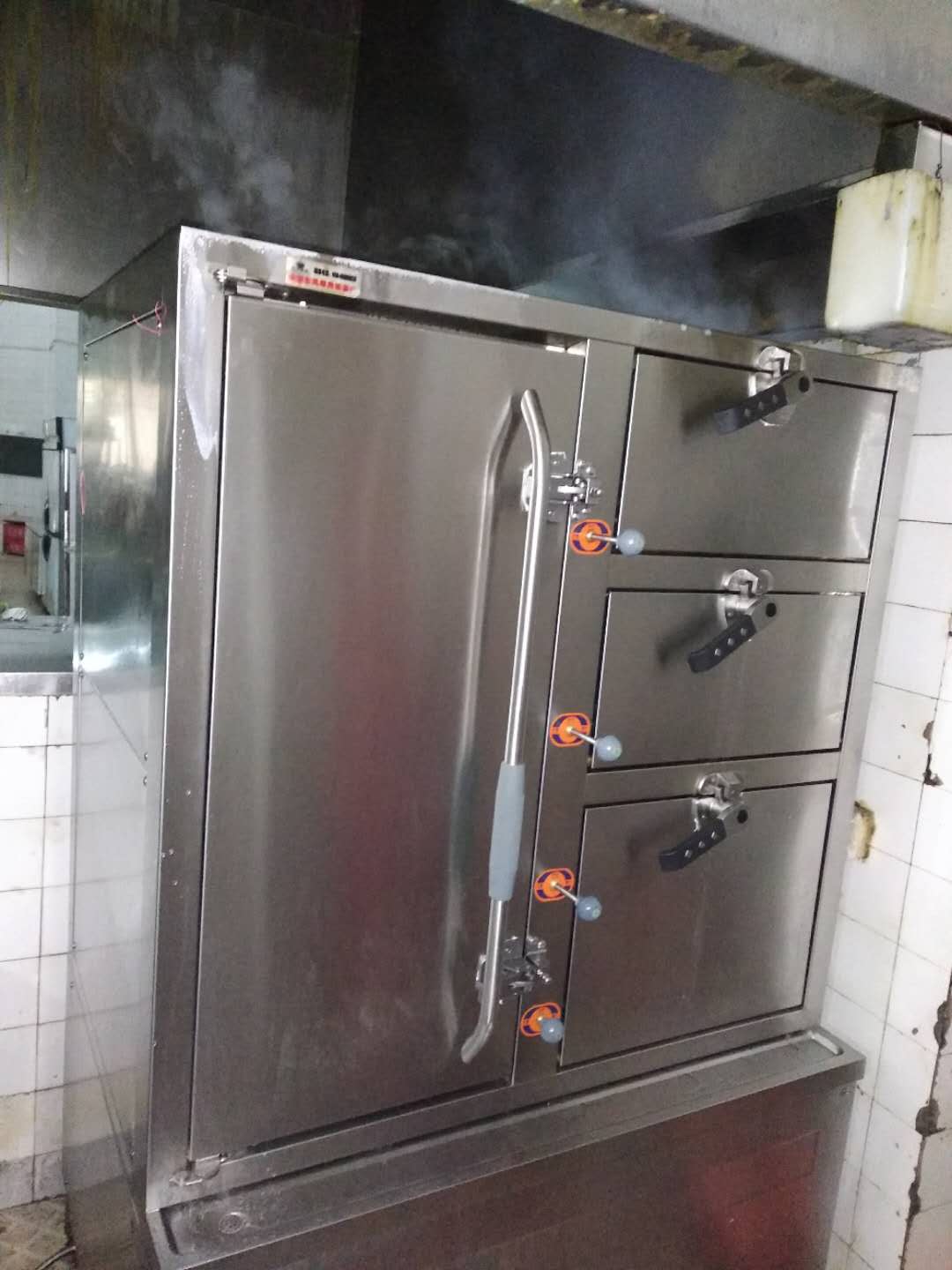 麻豆视频在线播放海鲜蒸柜