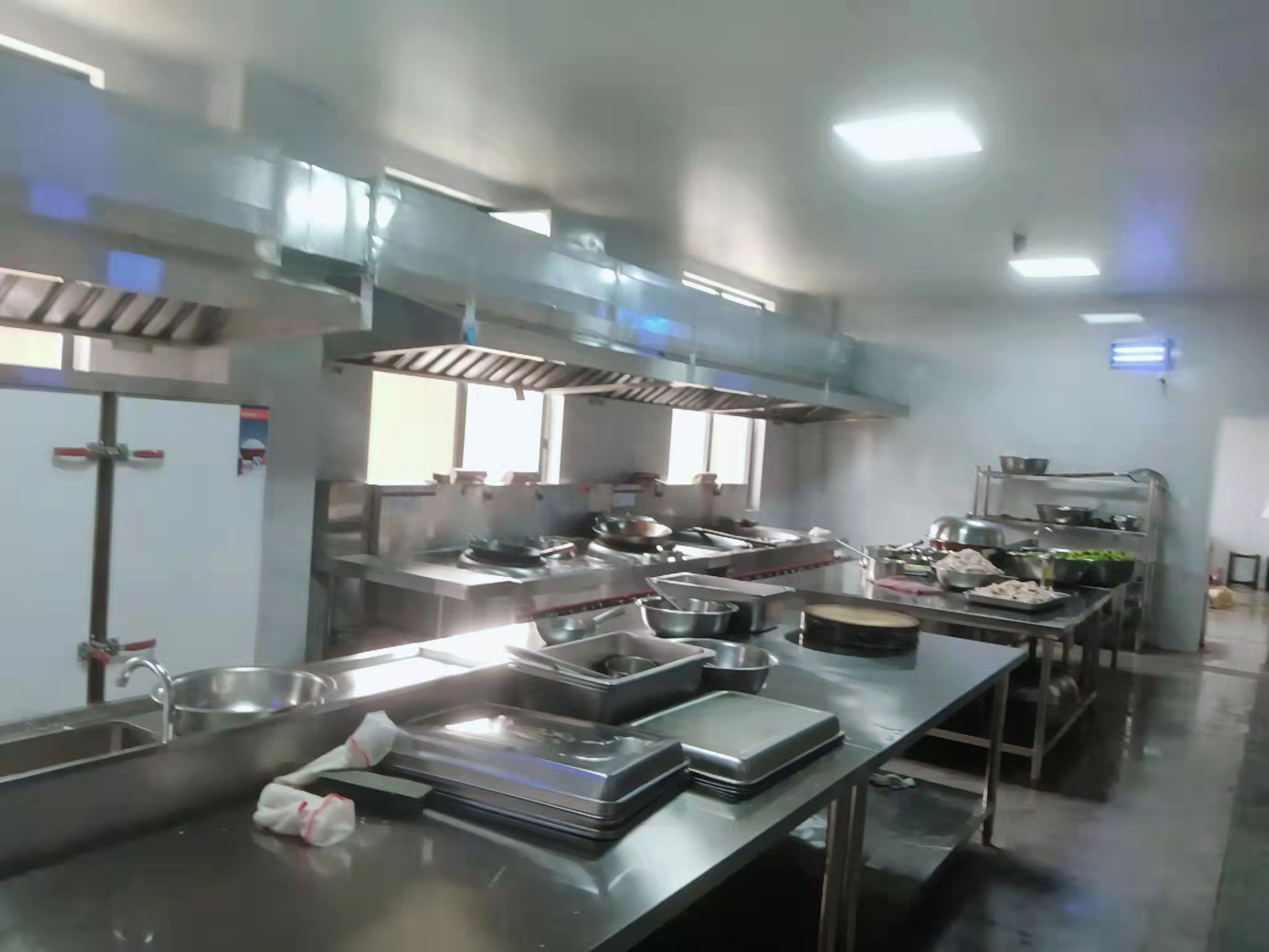 食堂麻豆视频免费下载设备